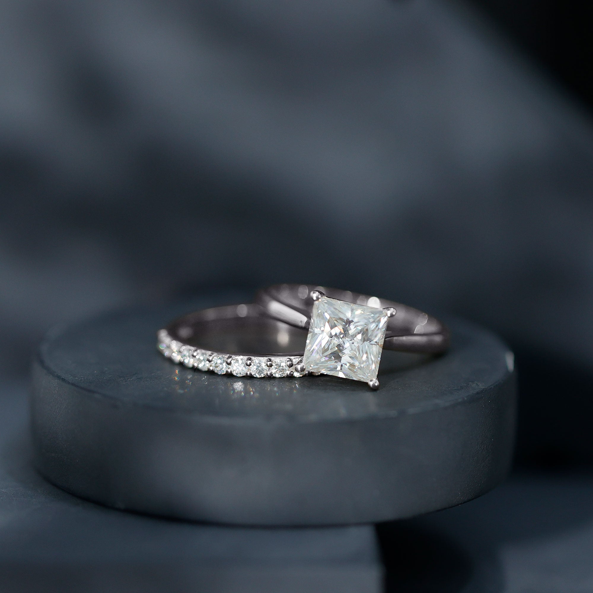 IGI Certified 2 Carat Lab Grown Diamond Princess Cut Engagement Ring With Wedding Band