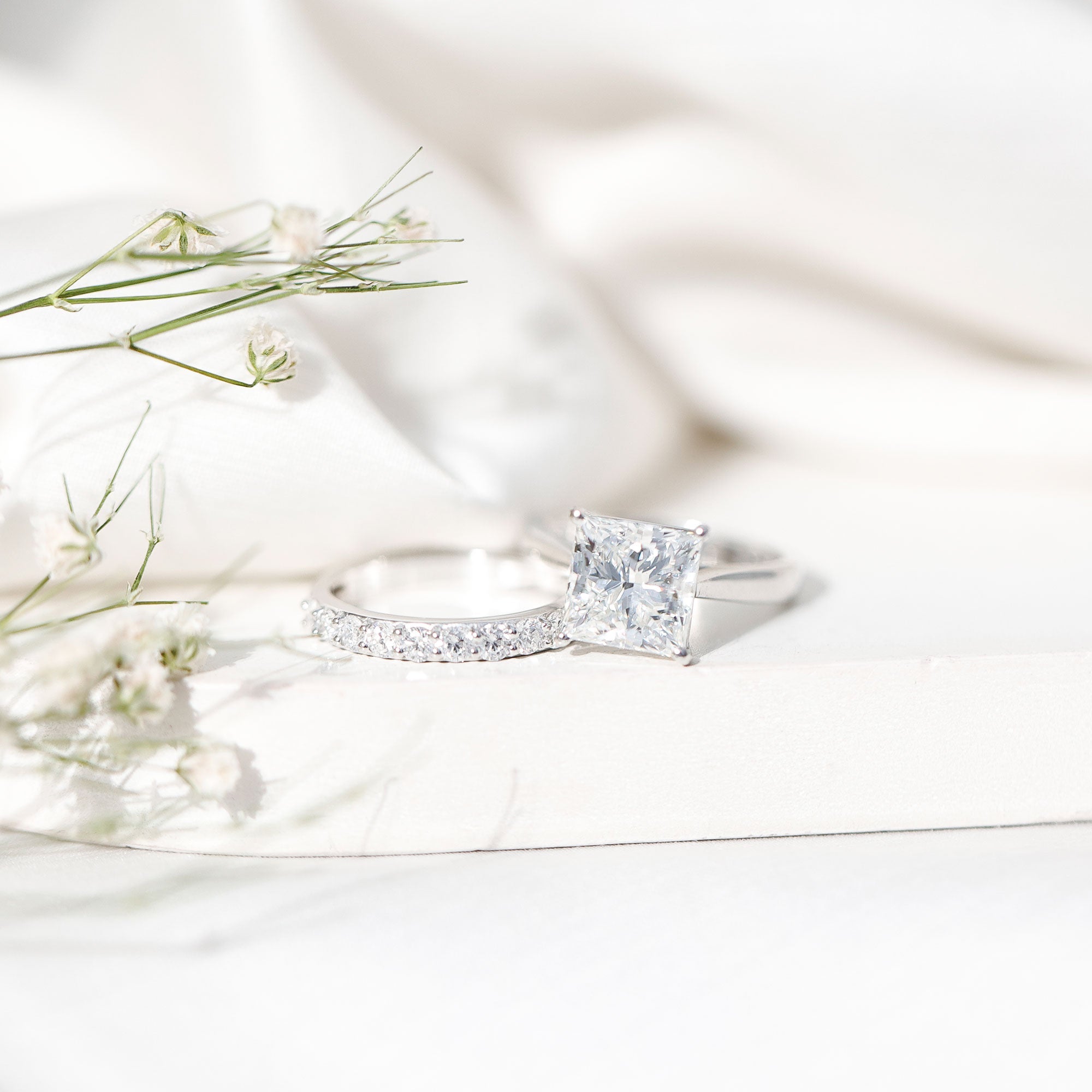 IGI Certified 4 Carat Princess Cut Lab Grown Diamond Solitaire Wedding Ring Set