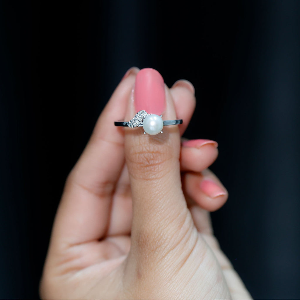 Cultured 3 Carat Freshwater Pearl Solitaire Engagement Ring with Diamond