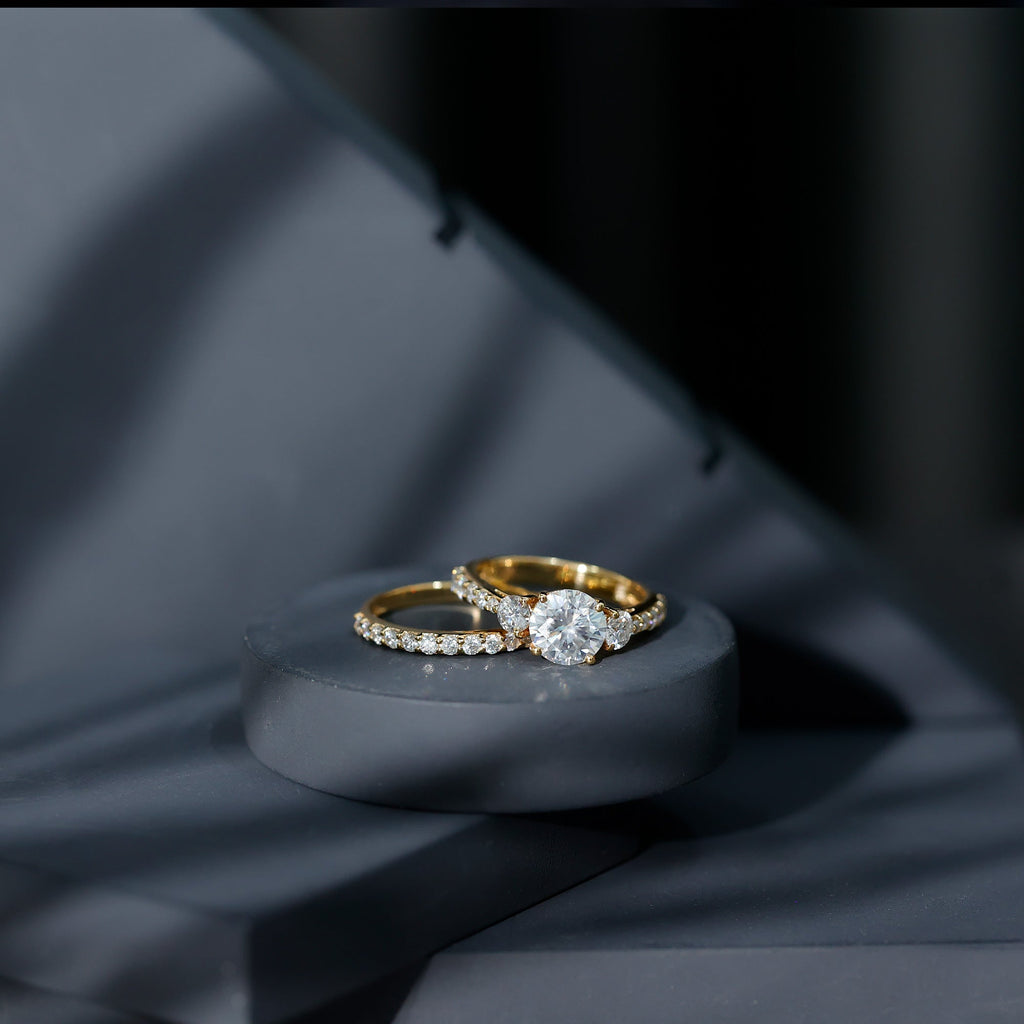 Certified 2 Carat Round Moissanite Bridal Ring Set For Wedding