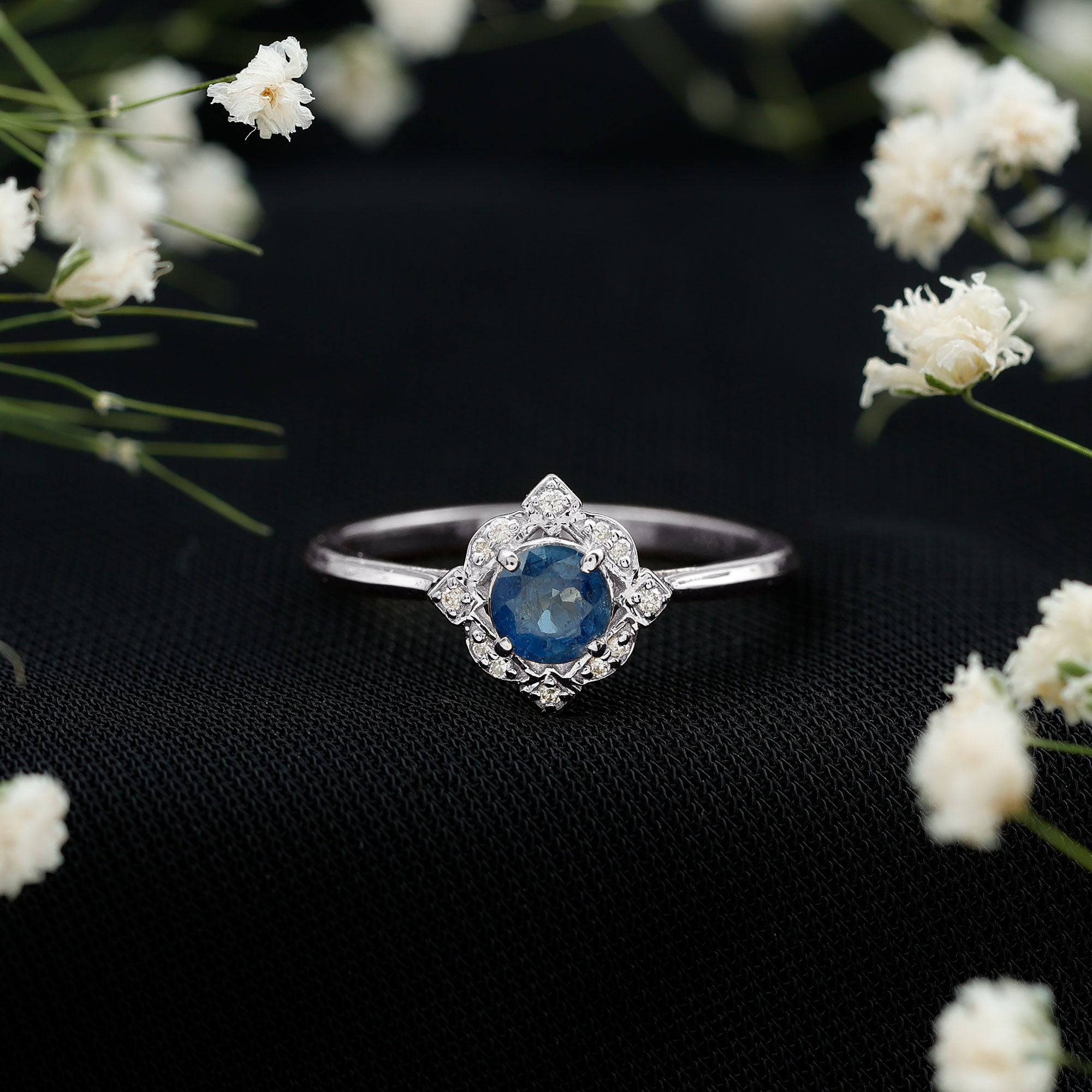 Vintage Style 0.9 Carat Blue Sapphire Engagement Ring with Diamond Halo