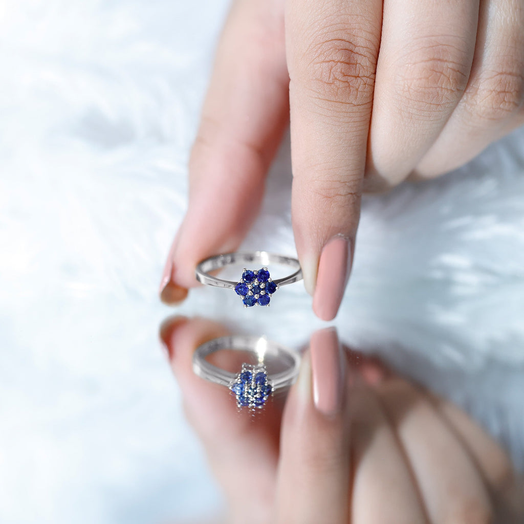 Certified Round Shape Blue Sapphire Cluster Flower Ring
