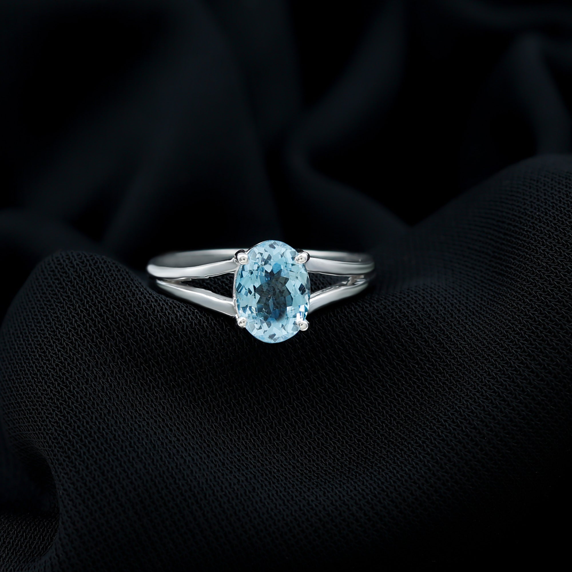 Genuine Oval Aquamarine Solitaire Engagement Ring in Split Shank