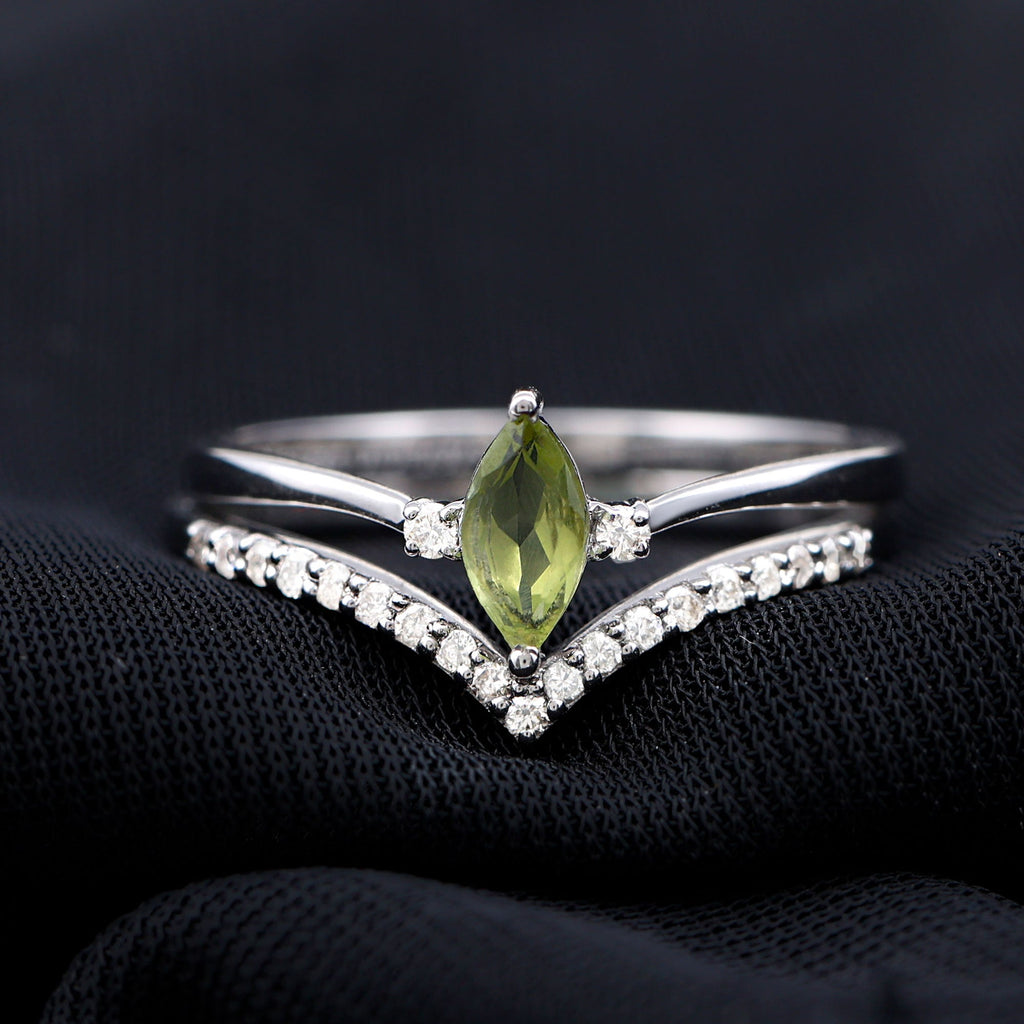 Marquise Cut Peridot Solitaire Wedding Ring Set with Diamond