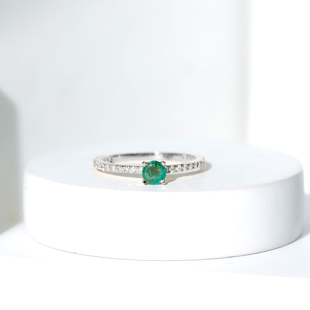 0.49 Carat Emerald Dainty Solitaire Ring with French Pave Set Diamond