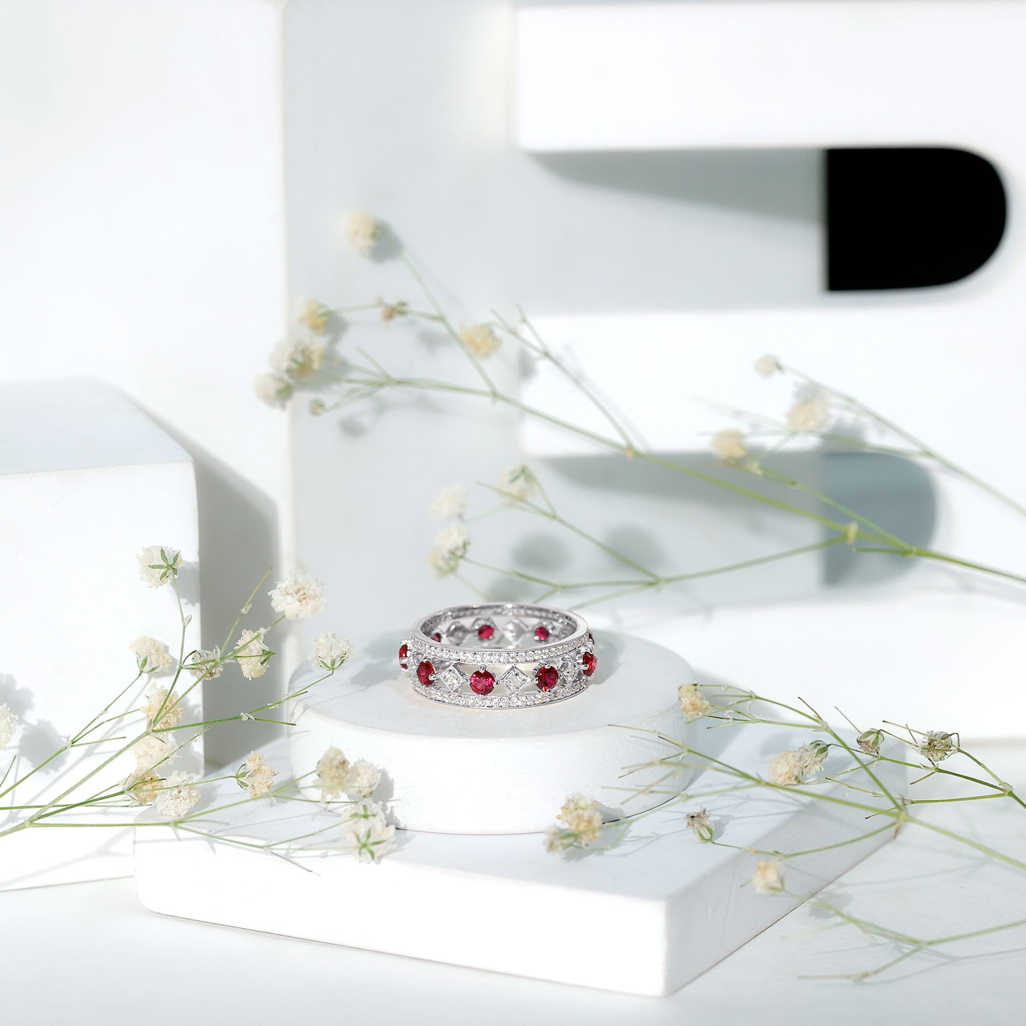 Lab Grown Ruby Vintage Wedding Band Ring With Moissanite