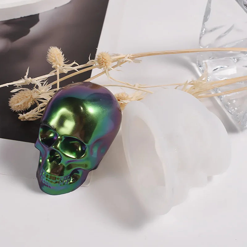 Skeleton Head Epoxy Resin Mold Halloween Candle Making Keychain Pendants Skull Shape Pendants Epoxy Silicone Molds Jewel Making