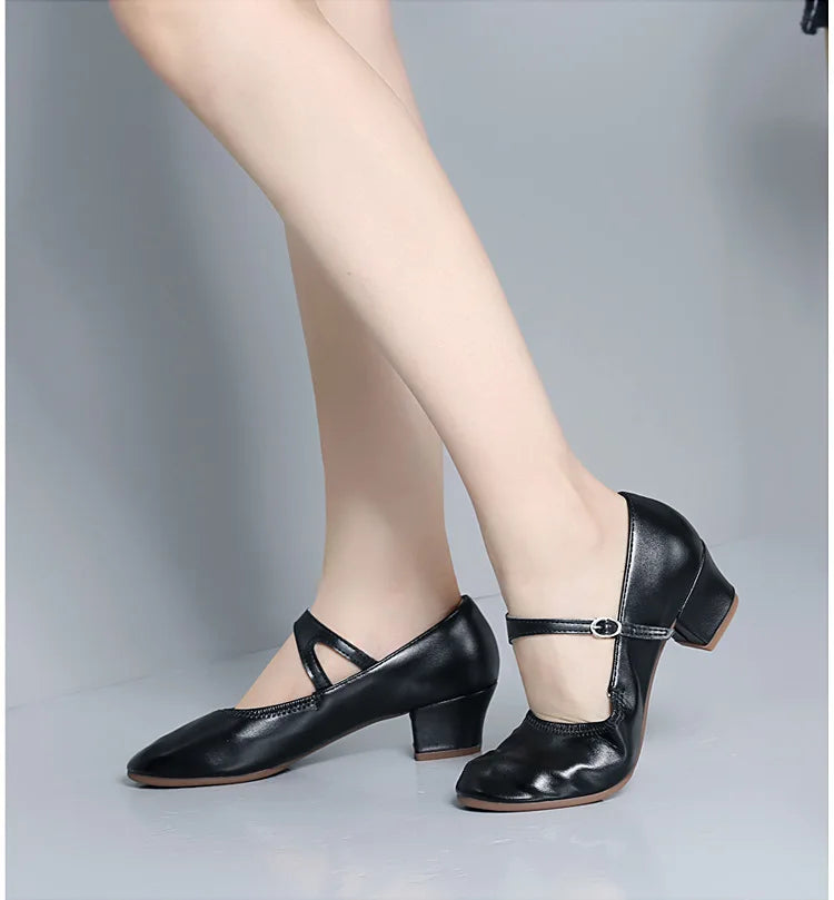 The Stardust Carousel Mary Jane – Classic Low-Heel Dance Pump
