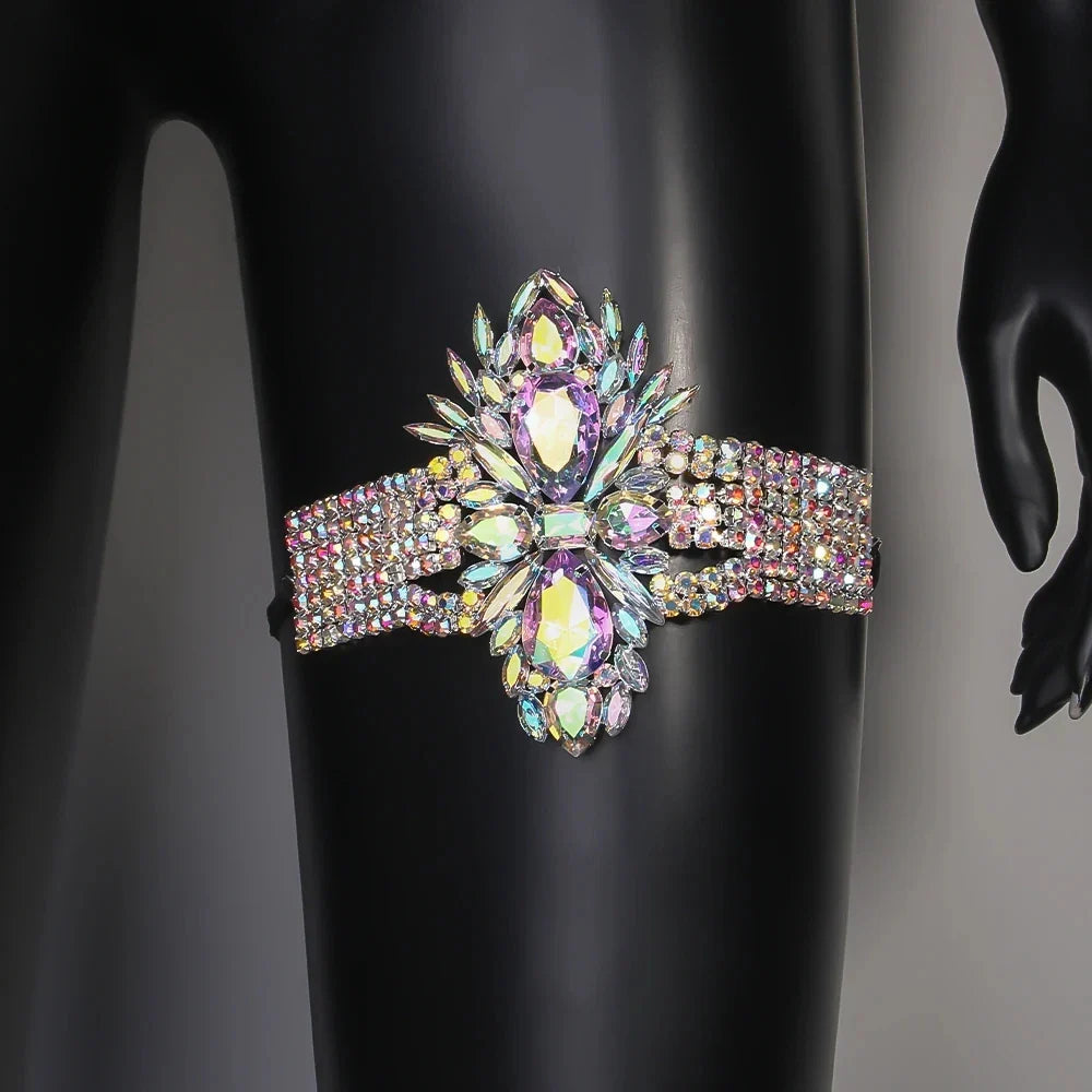 Geometric Rhinestone Thigh Chain – Elastic Crystal Leg Adornment for Festivals, Raves & Clubwear