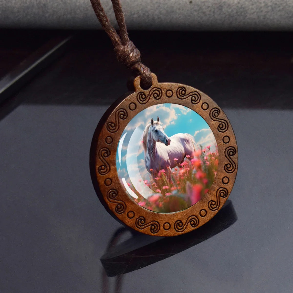 Horse Necklaces White Brown Horse Galloping Glass Dome Vintage Wooden Pendant Rope Chains Necklace Women Men Goth Jewelry Gift