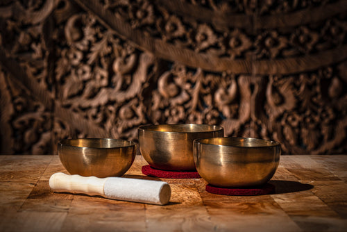 3-Piece Universal Series Singing Bowl Set, 400/500/600g | | Wiccan Center