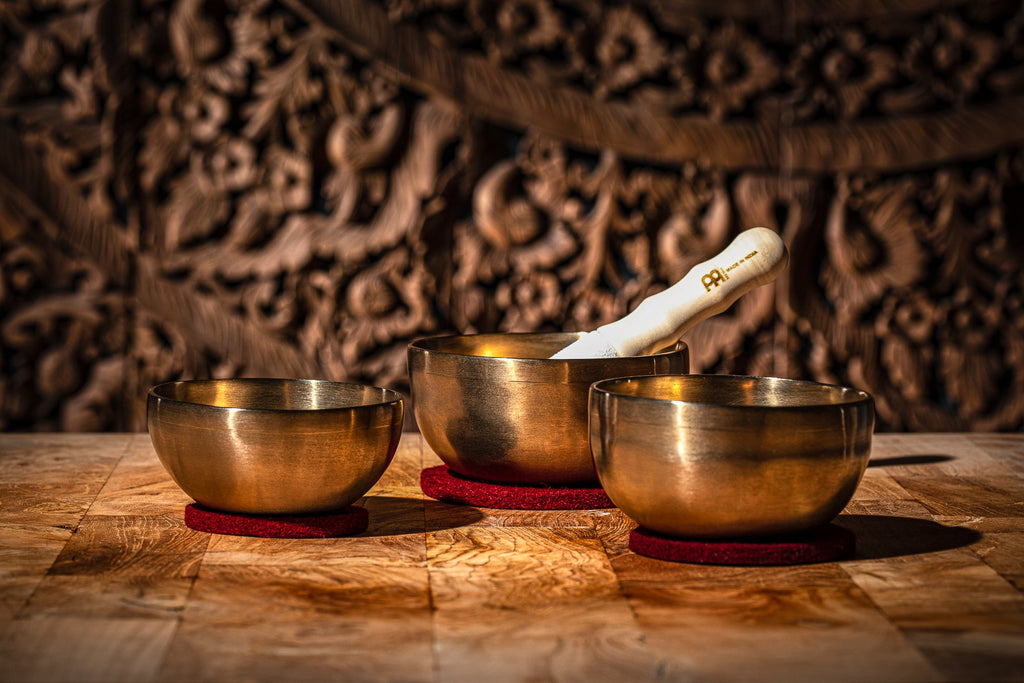 3-Piece Universal Series Singing Bowl Set, 400/500/600g | | Wiccan Center