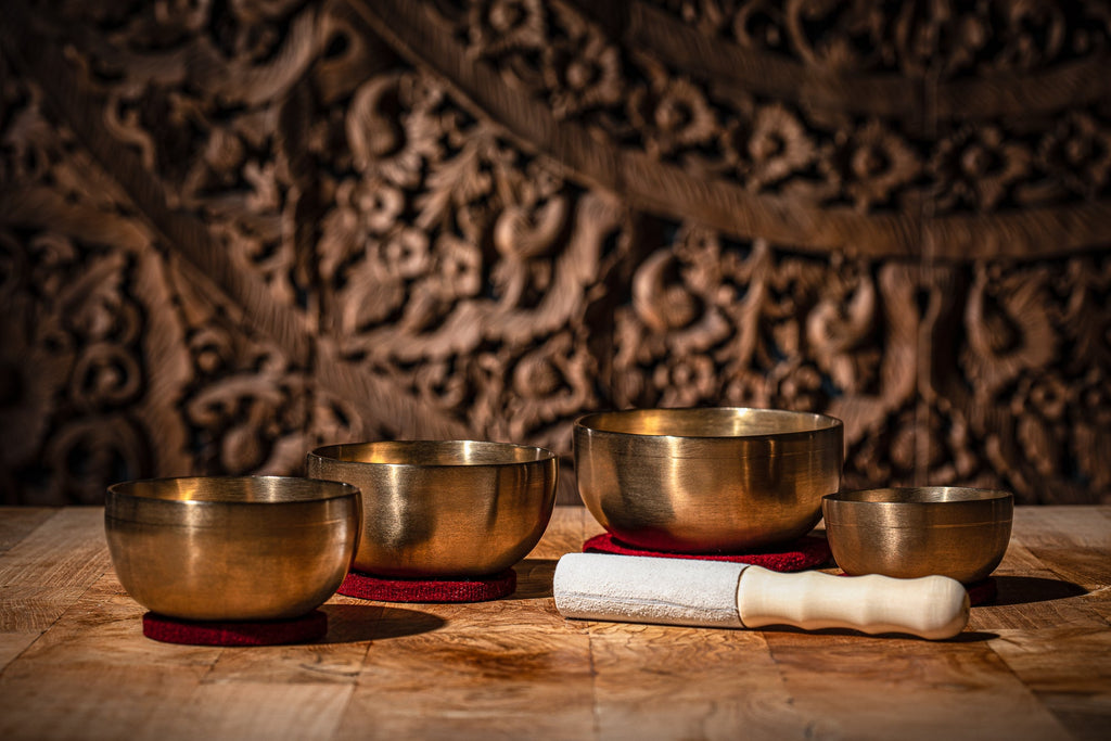 4-Piece Universal Series Singing Bowl Set, 250/400/500/600g | | Wiccan Center