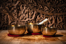 3-Piece Universal Series Singing Bowl Set, 500/700/750g | | Wiccan Center