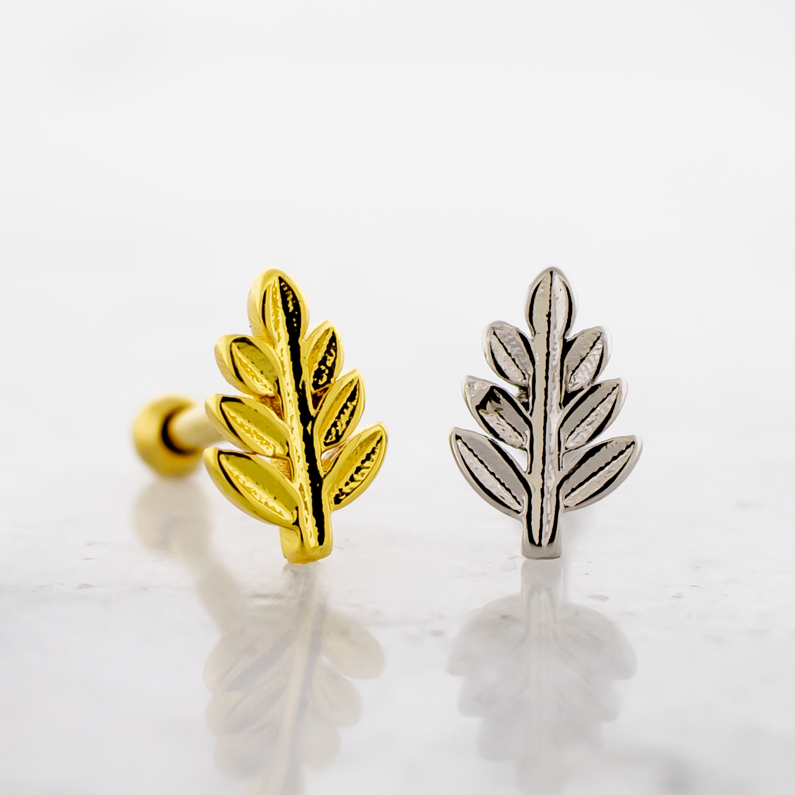 16G Pvd Barbell w/ Leaf End | Body Jewelry | Wiccan Center
