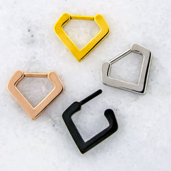 16G V-Shaped Septum/Daith Clicker | Body Jewelry | Wiccan Center