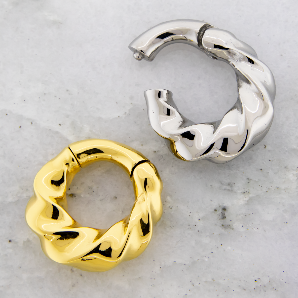 6G Steel Cast Spiral Textured Ear Weight Clicker | Body Jewelry | Wiccan Center