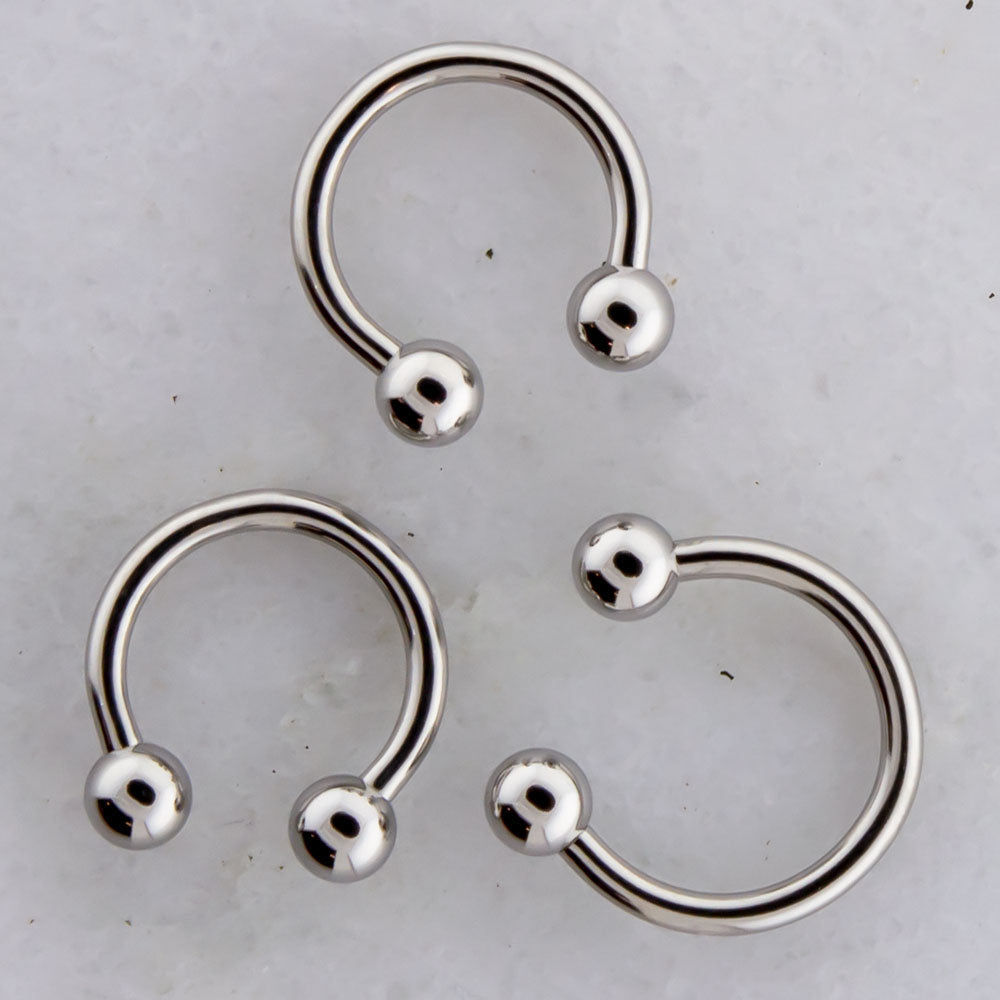 Steel Externally Threaded 12G Horseshoe | Body Jewelry | Wiccan Center