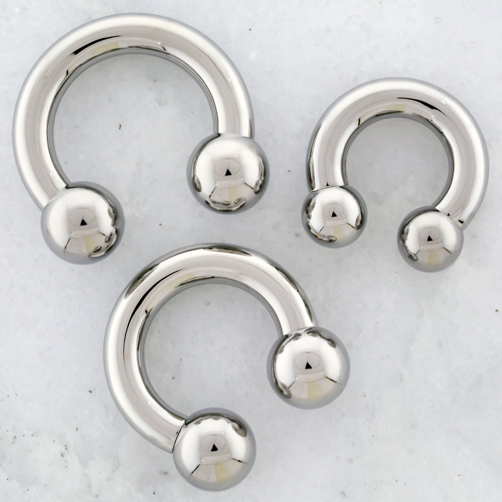 4G Steel Horseshoe - Internally Threaded | Body Jewelry | Wiccan Center