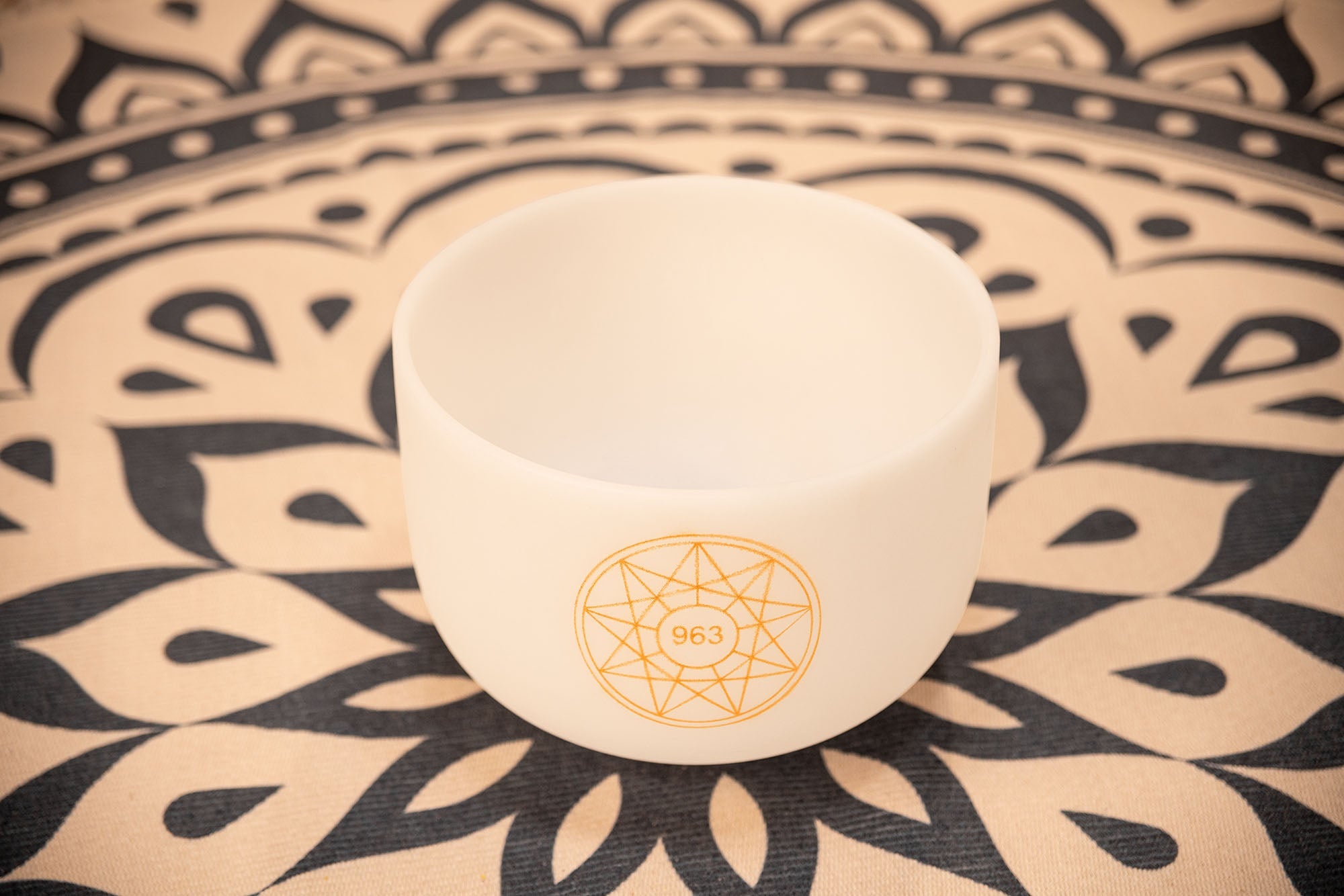 10" Solfeggio Crystal Singing Bowl, 963 Hz, Note B4 | | Wiccan Center