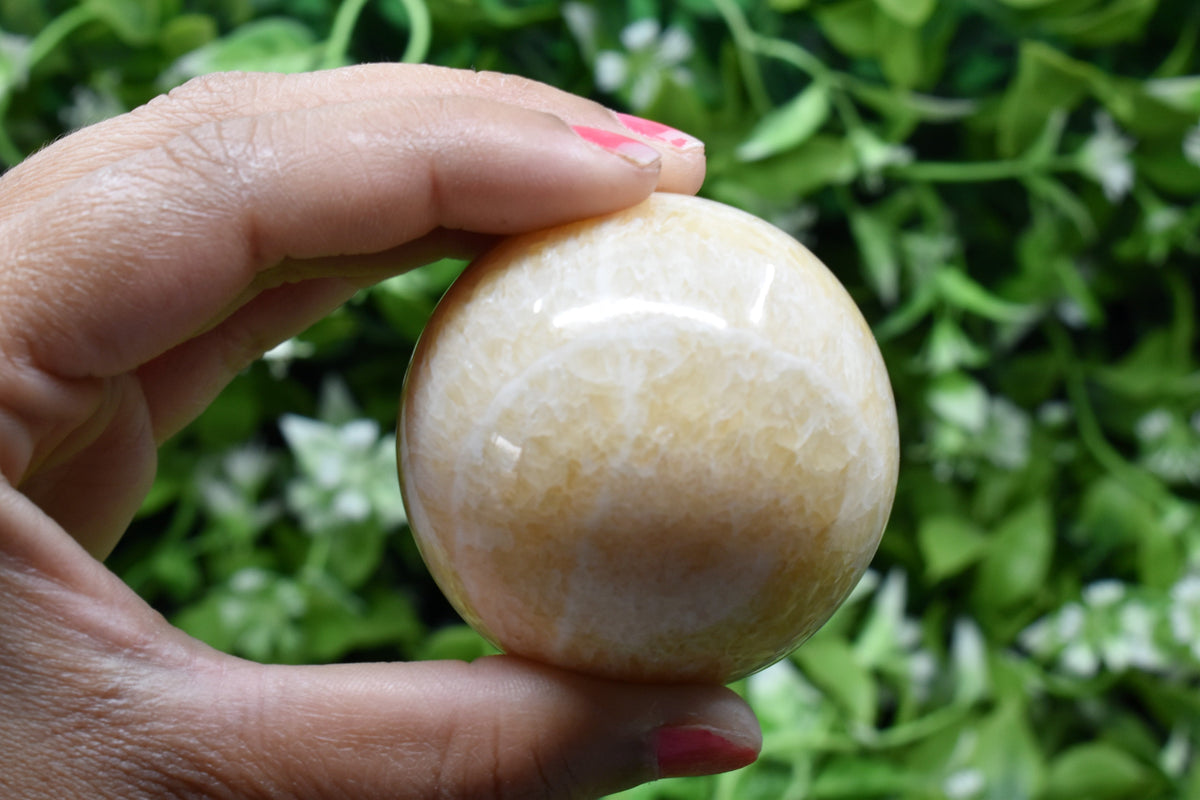 1Pc Aragonite Sphere Crystal Ball Healing Sphere.