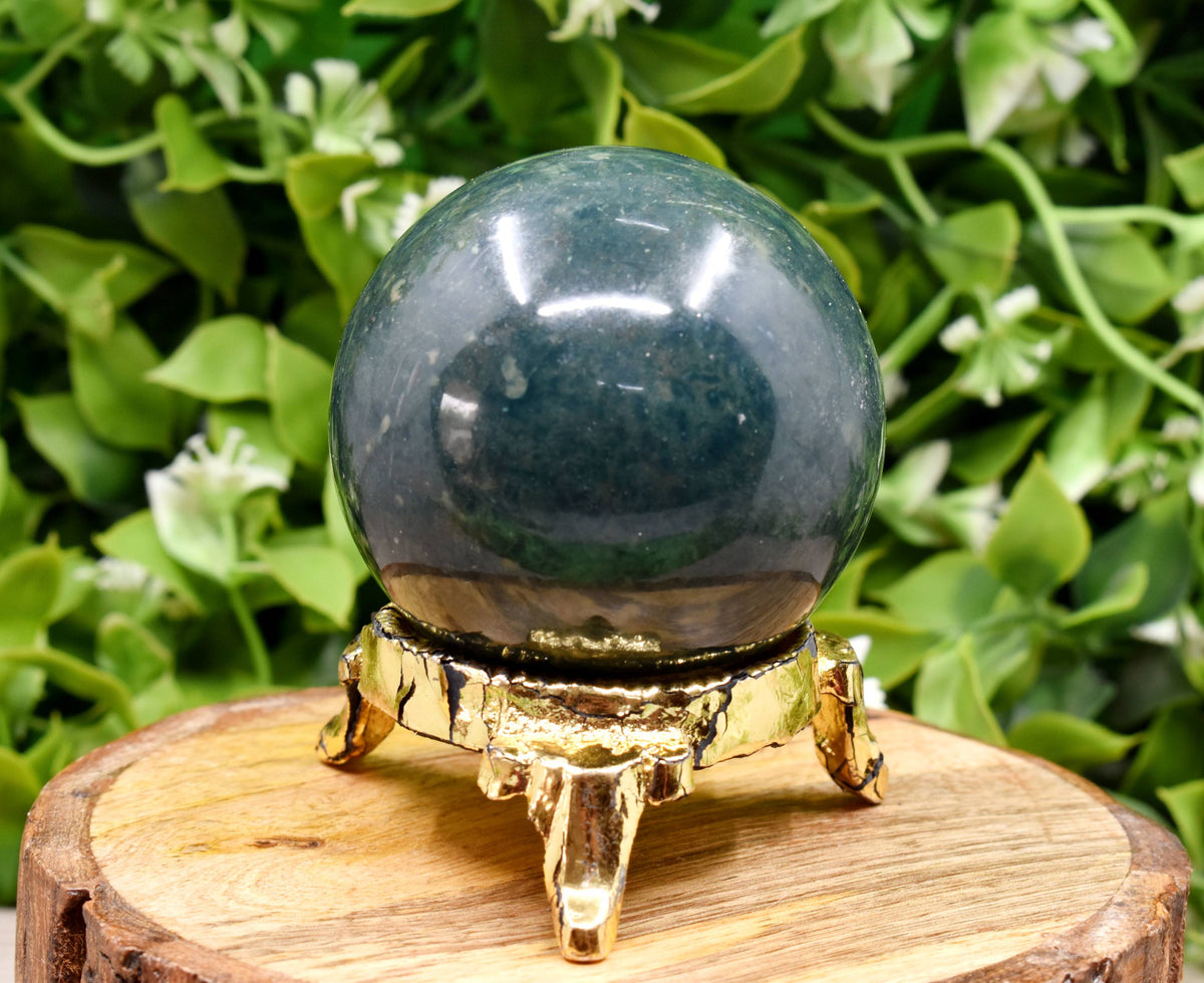 1Pc Green Jade Sphere Crystal Ball Healing Sphere.