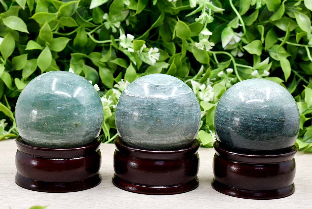 1Pc Green Aventurine Sphere Crystal Ball Healing Sphere