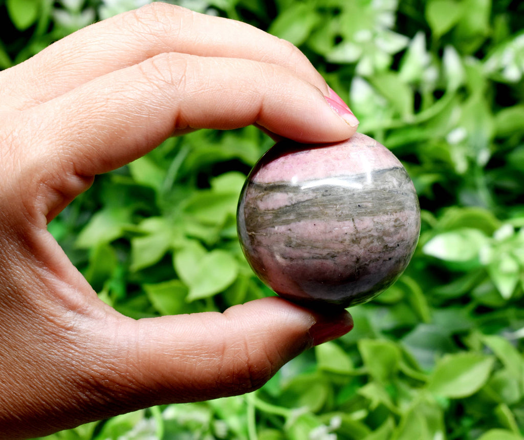 1Pc Rhodonite Sphere Crystal Ball Healing Sphere.