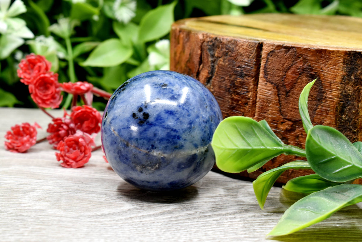 1Pc Sodalite Sphere Crystal Ball Healing Sphere