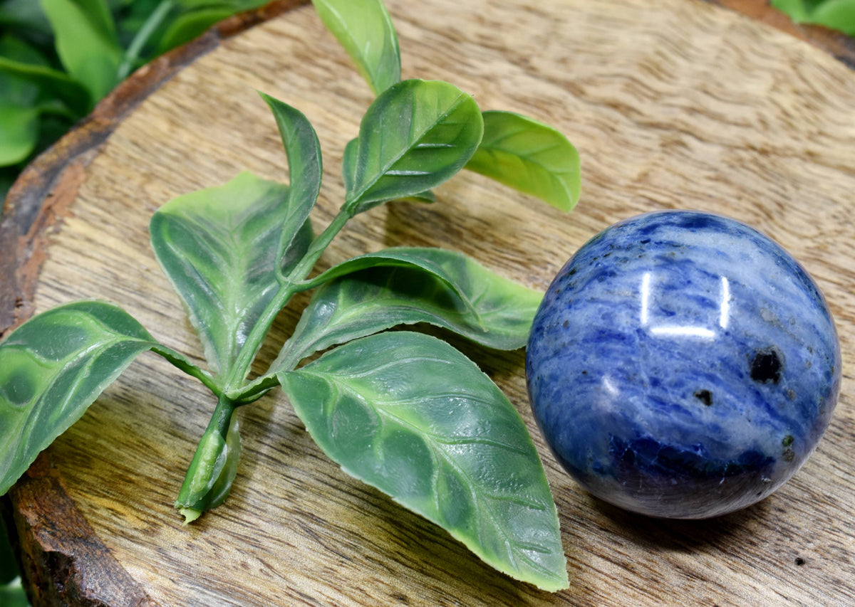 1Pc Sodalite Sphere Crystal Ball Healing Sphere