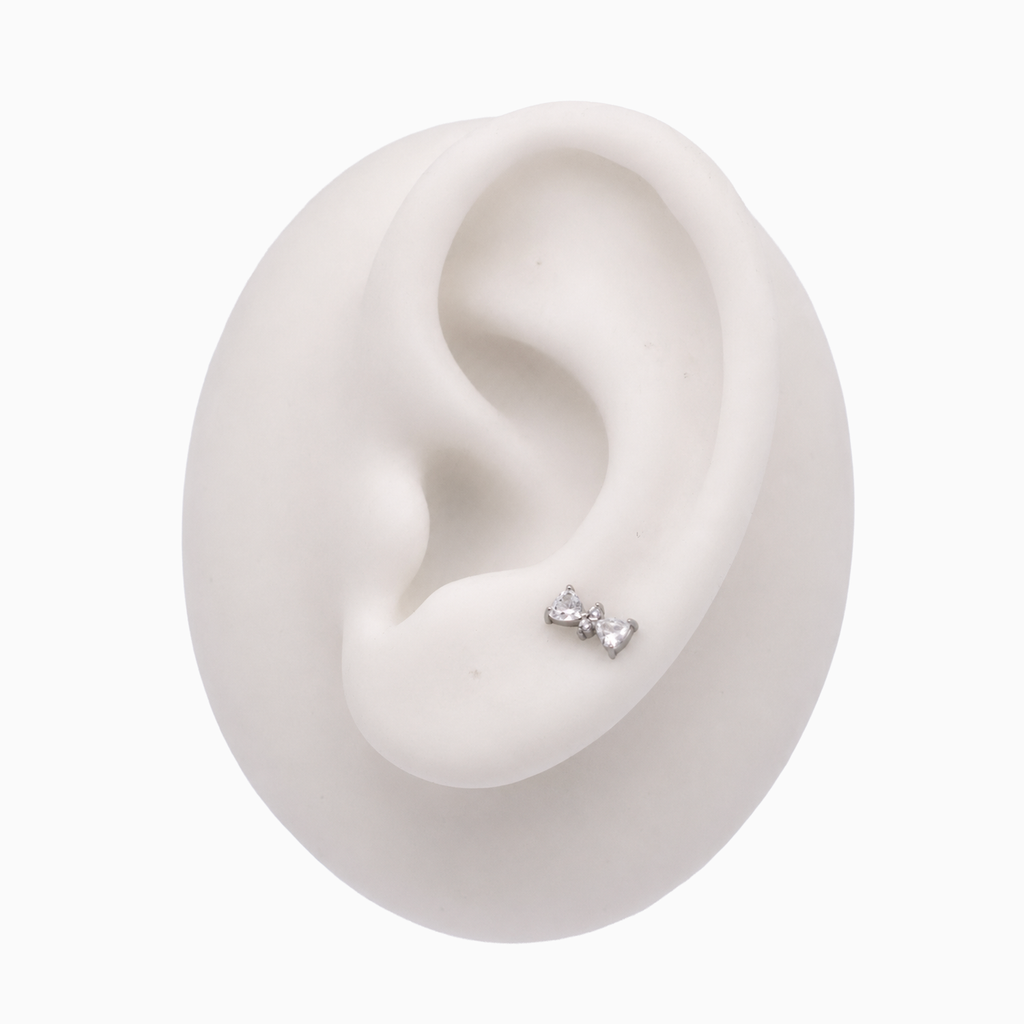 Steel Internally Threaded End - 2 Trillion CZ W/Round CZ 16G | Body Jewelry | Wiccan Center