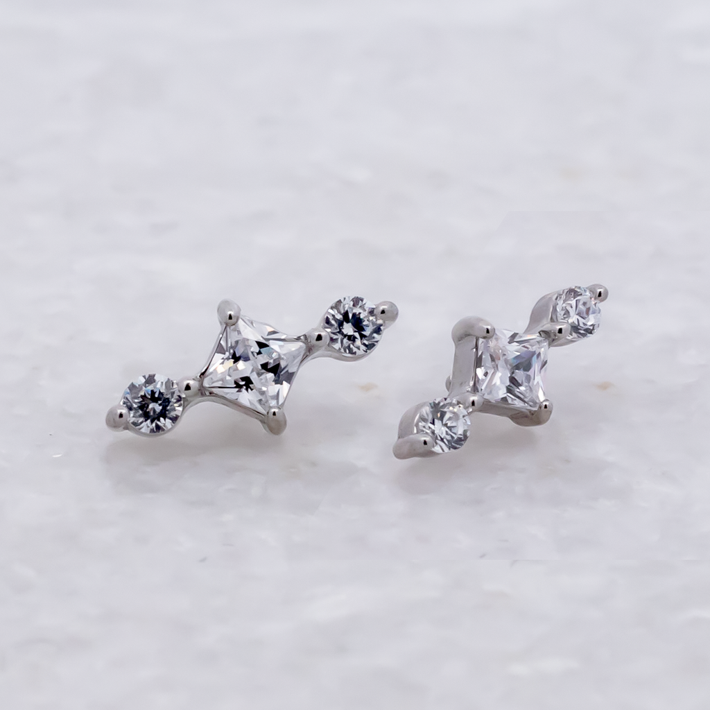 Steel Internally Threaded End - 2 Round CZ And Square 16G | Body Jewelry | Wiccan Center