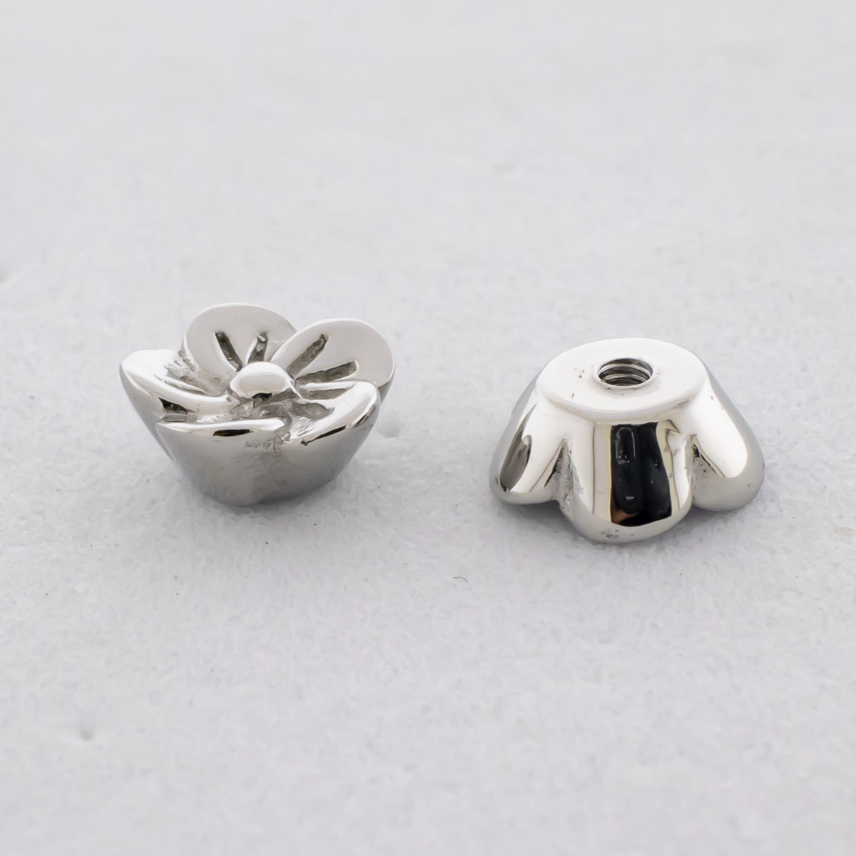 Steel Externally Threaded End - Blossom Flower 16G | Body Jewelry | Wiccan Center