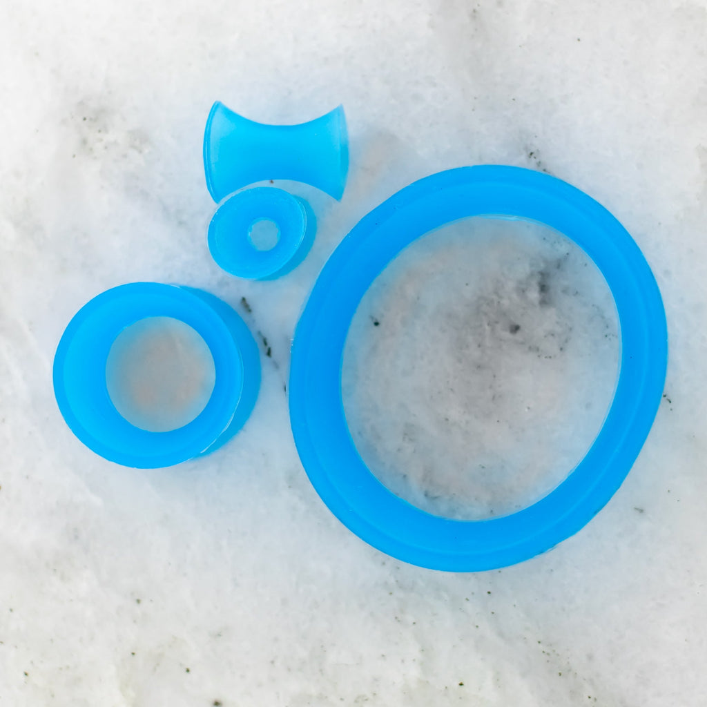 Silicone Double Flare Tunnels - Blue - 6g - 2" | Body Jewelry | Wiccan Center
