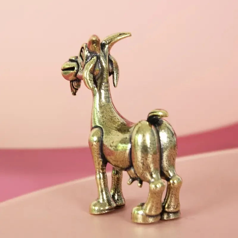 Vintage Brass Goat Statue - Intricate Retro Animal Sculpture for Home & Office Decor, Ideal for Collectors, Living Room/Bedroom
