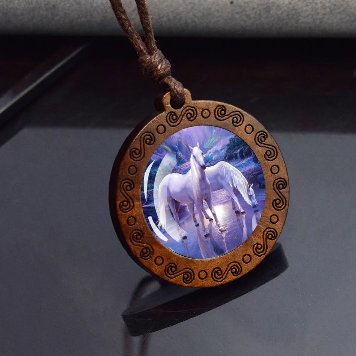 Horse Necklaces White Brown Horse Galloping Glass Dome Vintage Wooden Pendant Rope Chains Necklace Women Men Goth Jewelry Gift