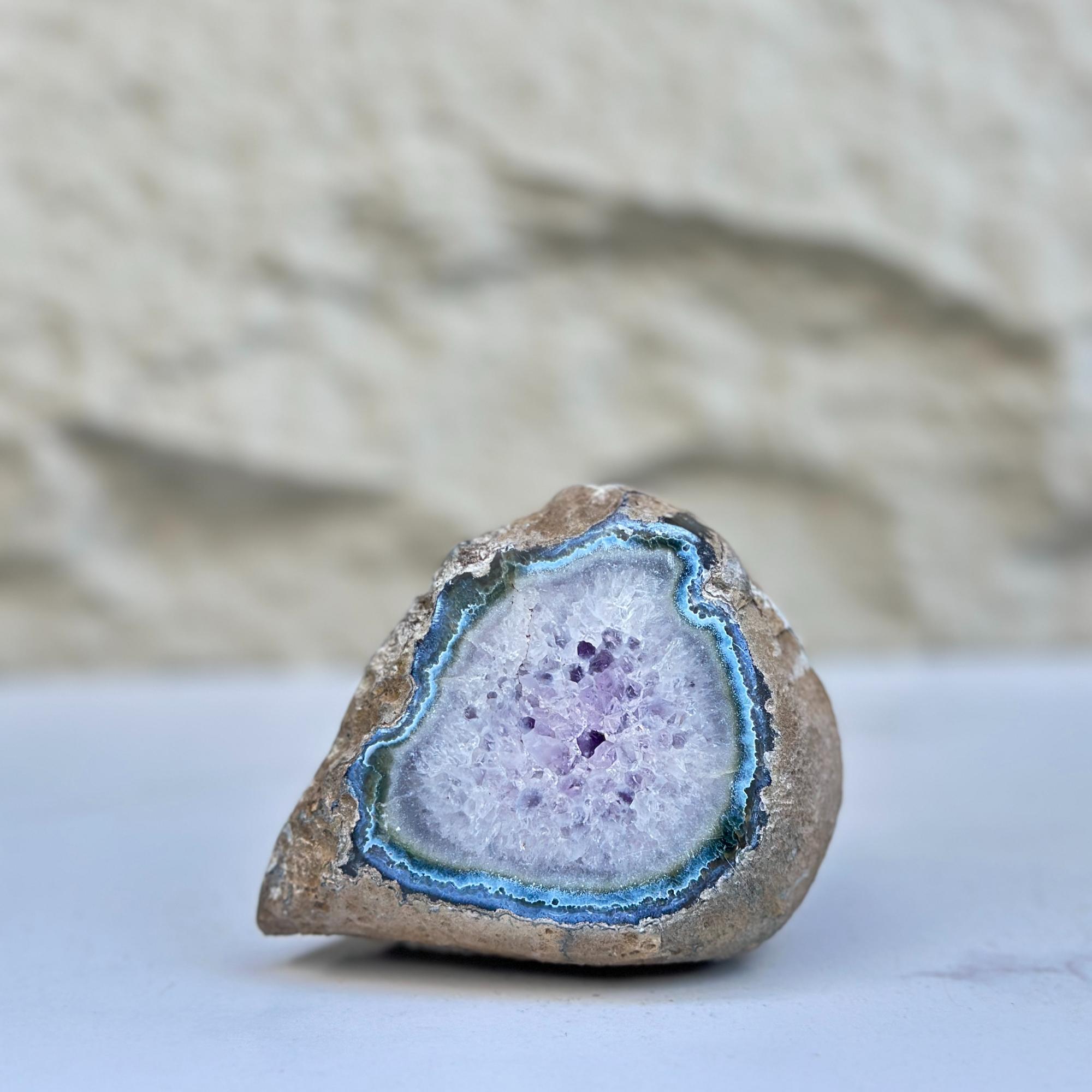 Semi precious stones, natural purple crystal | Amethyst Geodes | Wiccan Center