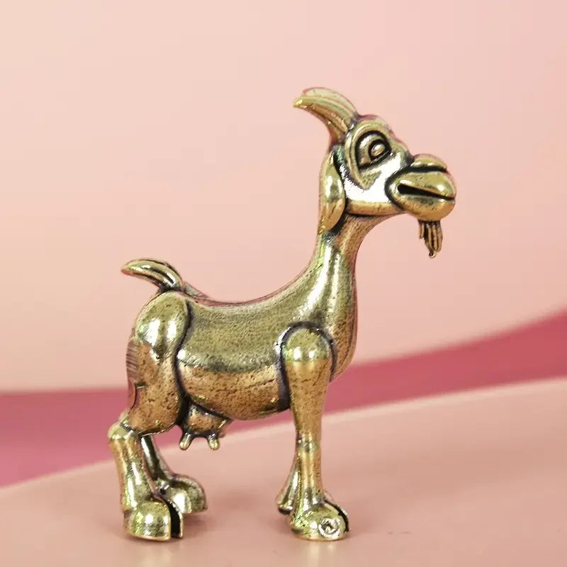 Vintage Brass Goat Statue - Intricate Retro Animal Sculpture for Home & Office Decor, Ideal for Collectors, Living Room/Bedroom