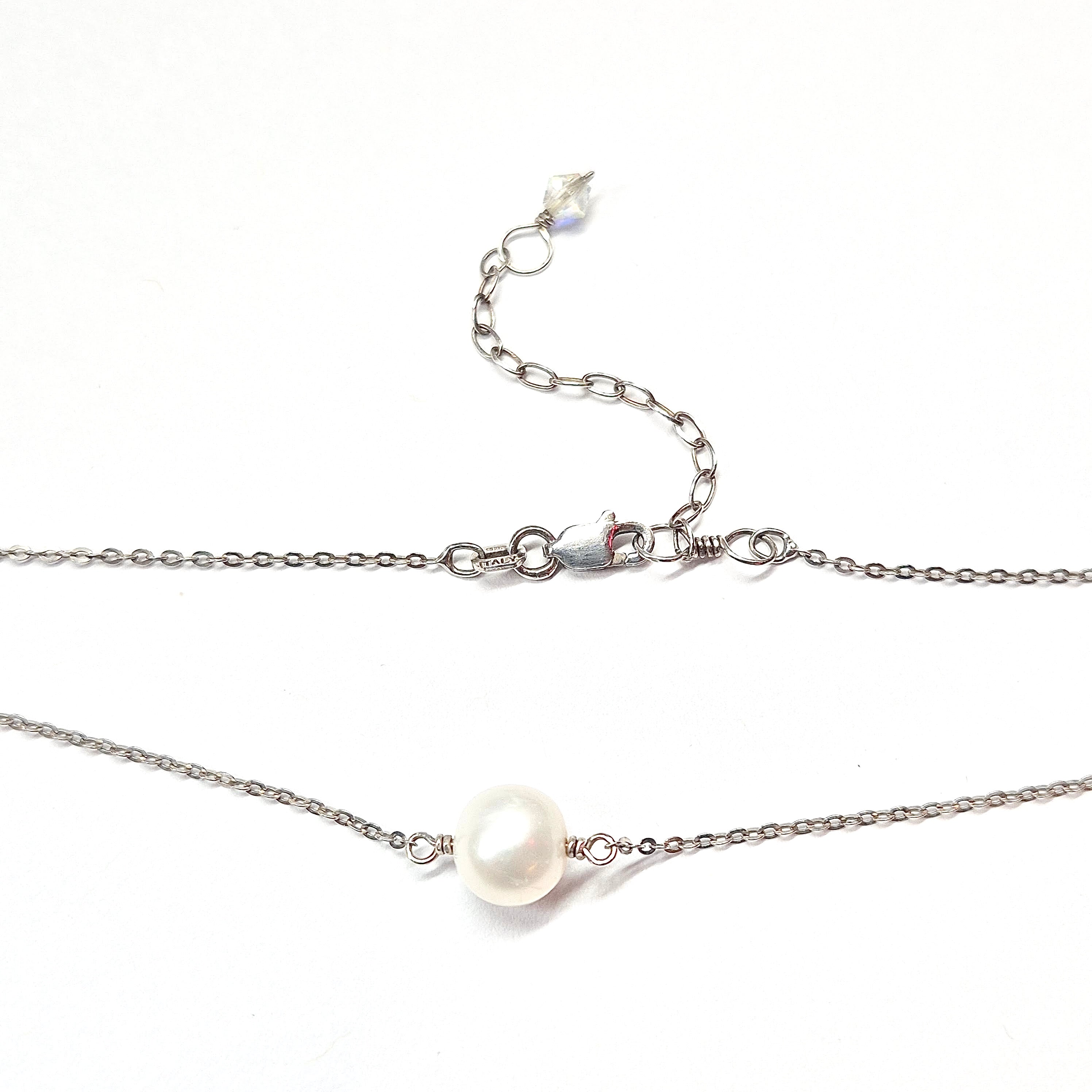 Single Pearl Choker Necklace with Swarovski Clasp