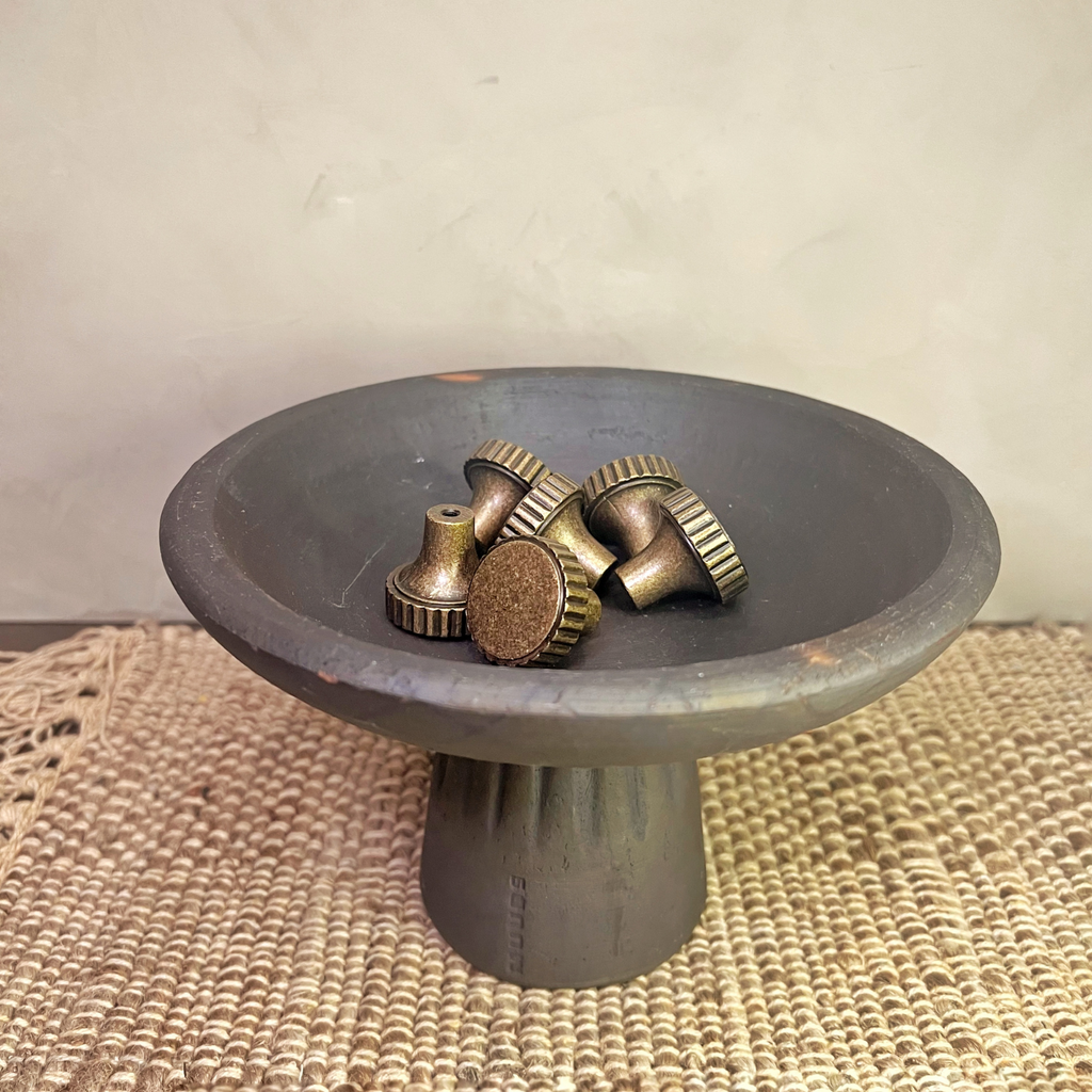 Stripe Edge Cabinet Knob | Hardware | Wiccan Center