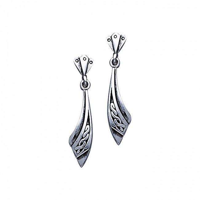 The unvarying endless reflection ~ Celtic Knotwork Sterling Silver Post Earrings TE2548
