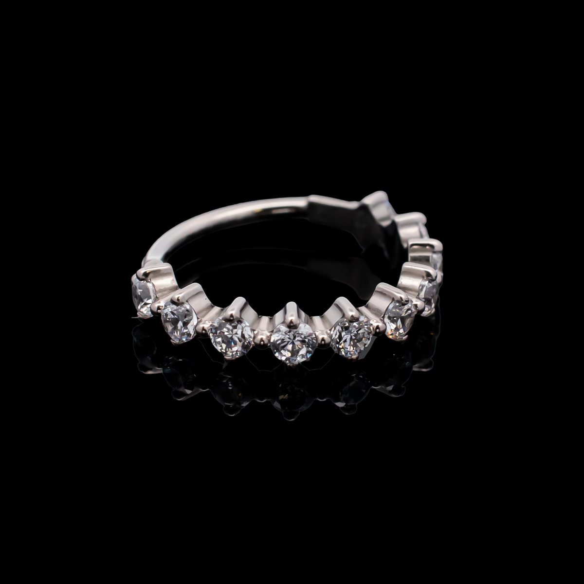 Vittoria - Hinged Ring | Body Jewelry | Wiccan Center