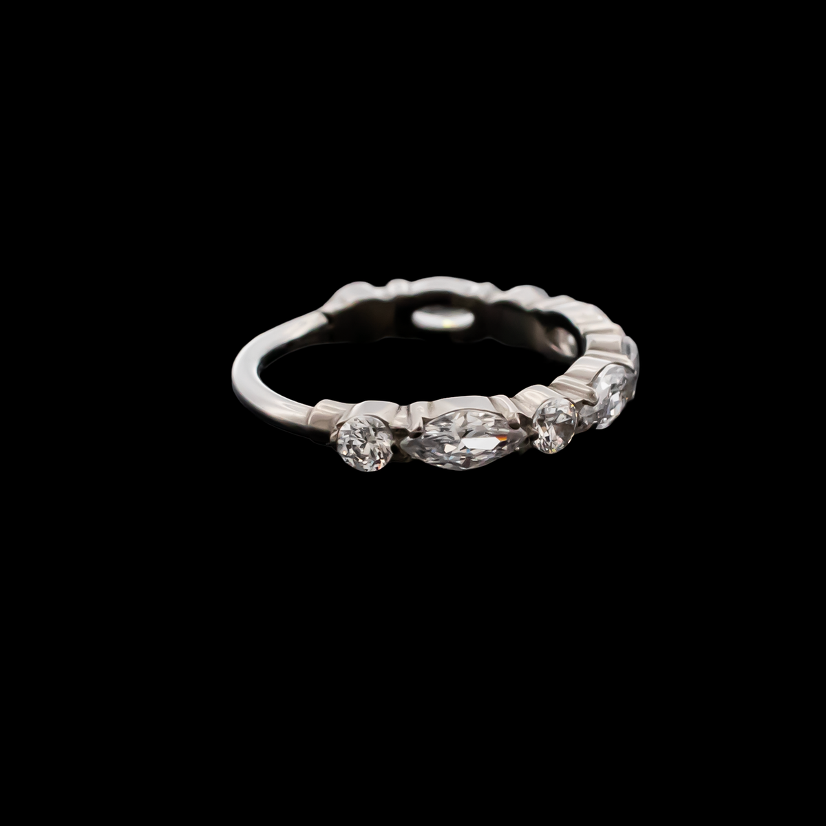 Arabella - Hinged Ring | Body Jewelry | Wiccan Center