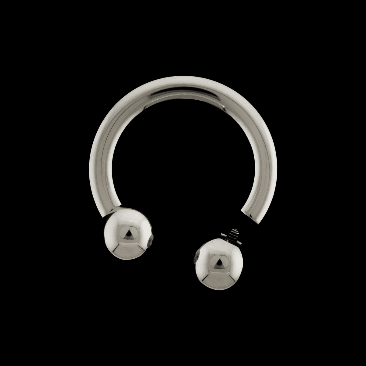 6G Titanium Horseshoe - Internally Threaded | Body Jewelry | Wiccan Center