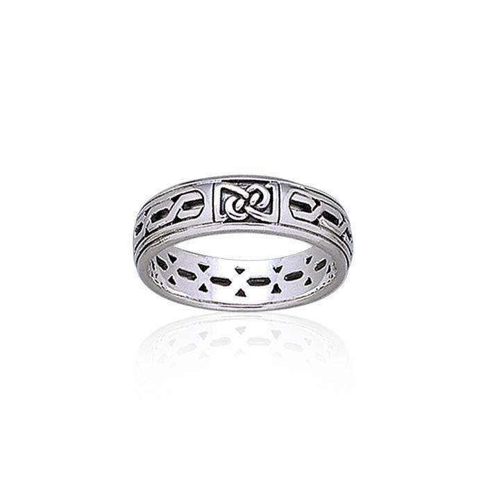 Celtic Knotwork Sterling Silver Band TR1902