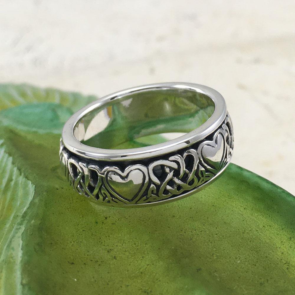 Celtic Knotwork and Hearts Sterling Silver Ring TR3644
