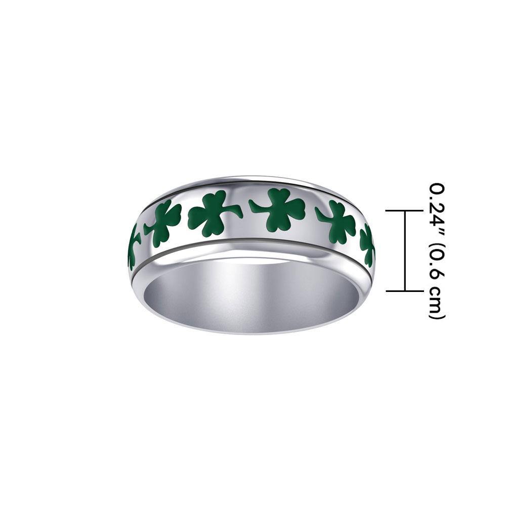 Life’s a fortune and luck ~ Shamrock Sterling Silver Ring in Green Enamel TR3710