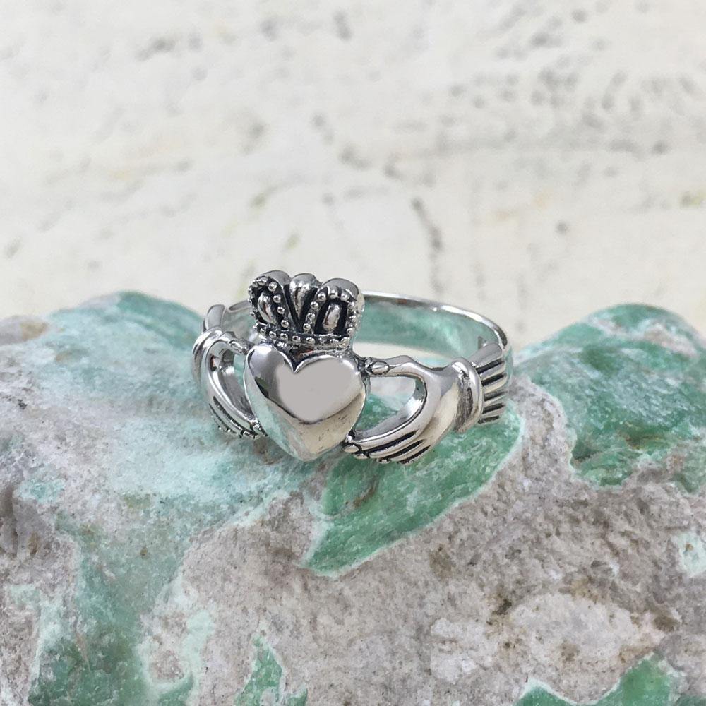 Celtic Claddagh Sterling Silver Ring TRI1118