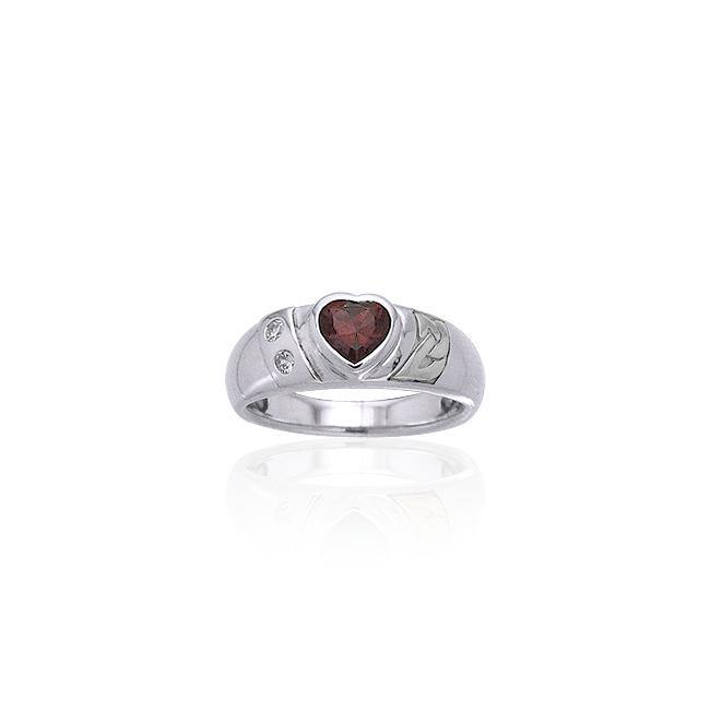 Celtic Sterling Silver Ring with Heart Gemstone TRI357