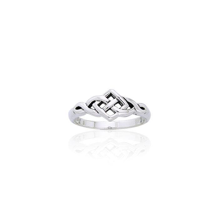 Celtic Knotwork Sterling Silver Ring TRI875